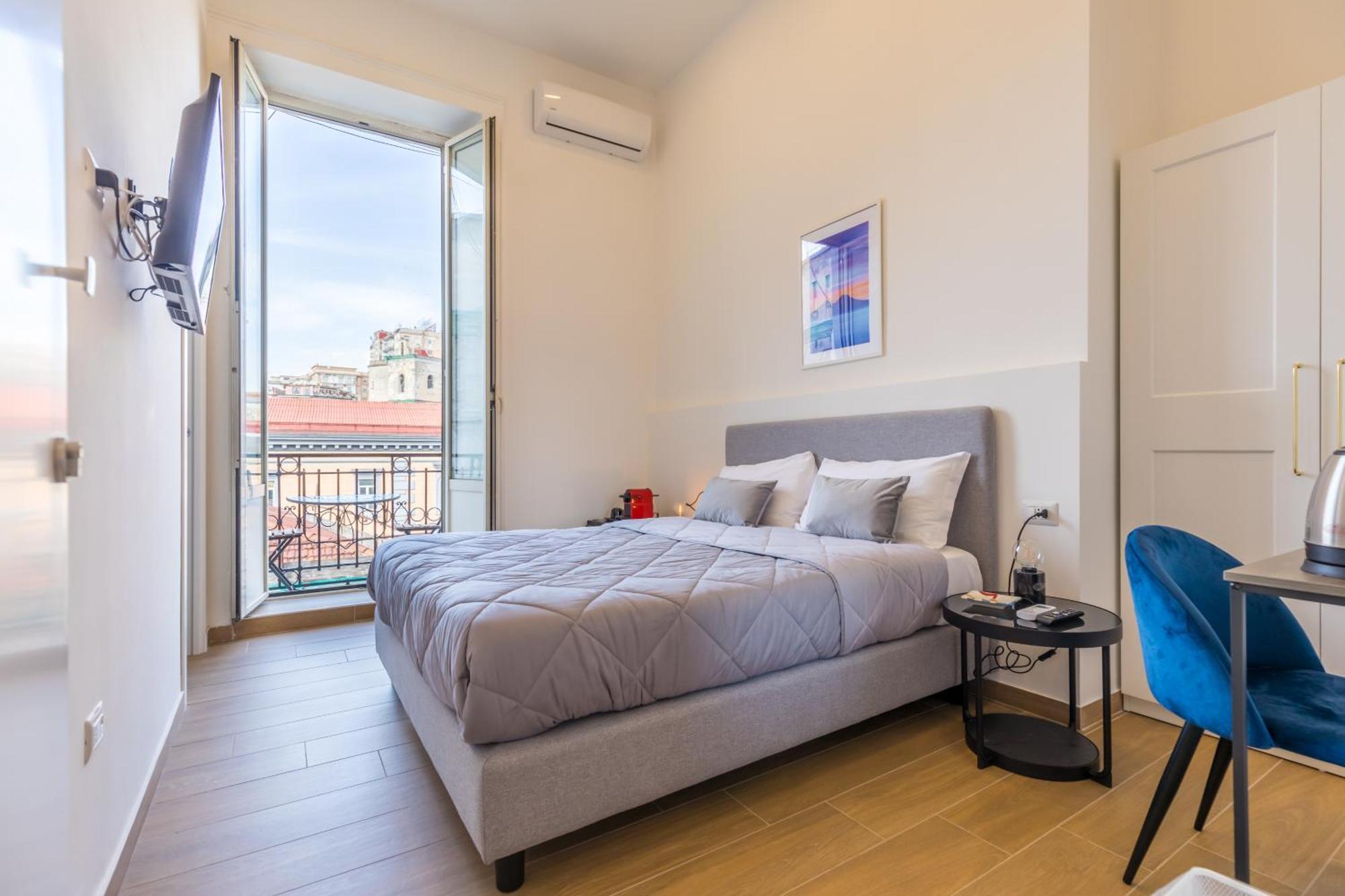 Blu Parthenope Suites Naples Exterior photo