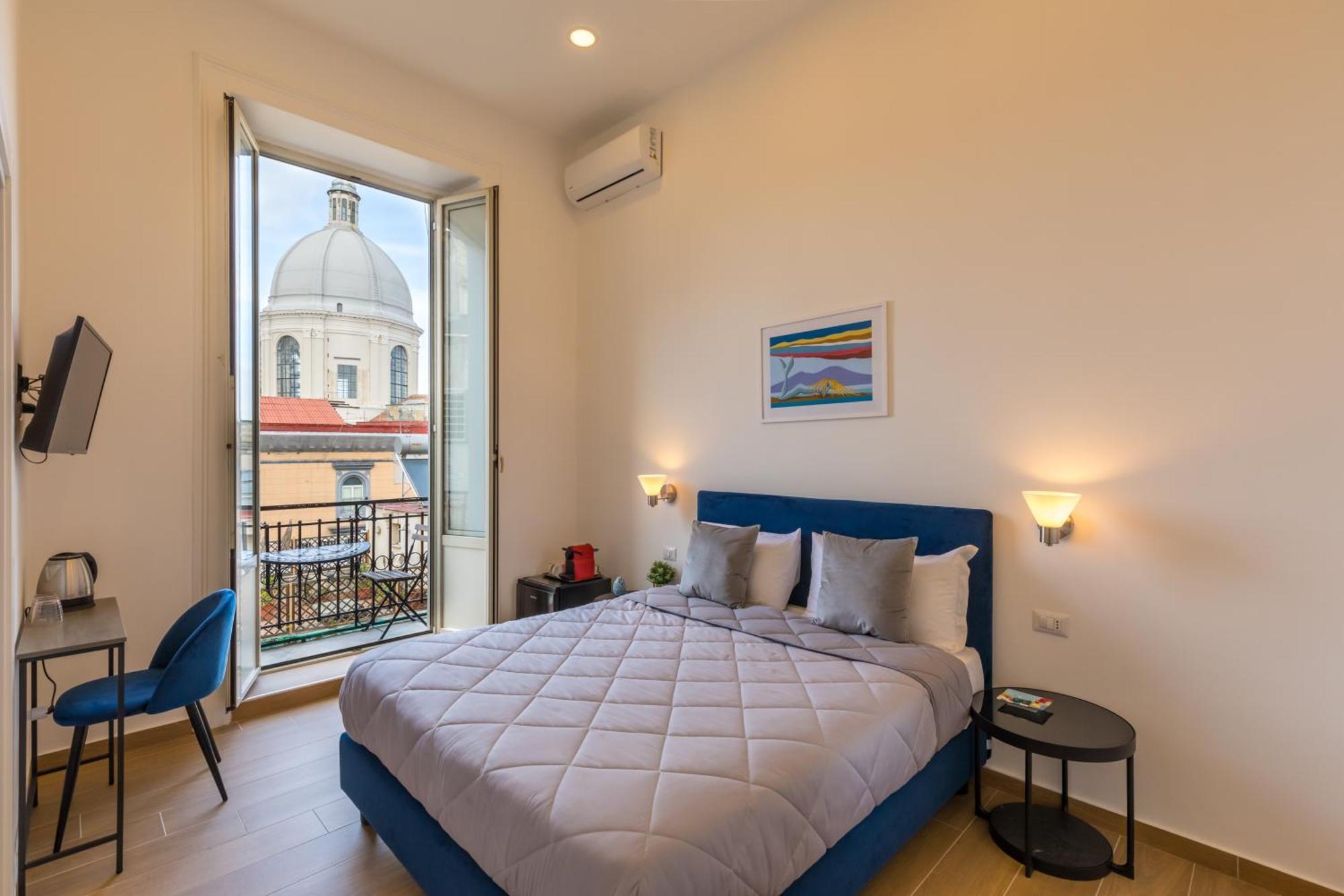 Blu Parthenope Suites Naples Exterior photo