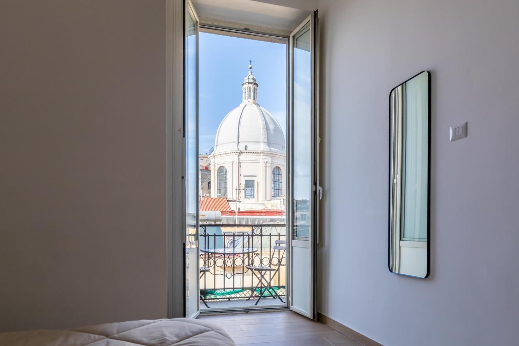Blu Parthenope Suites Naples Exterior photo