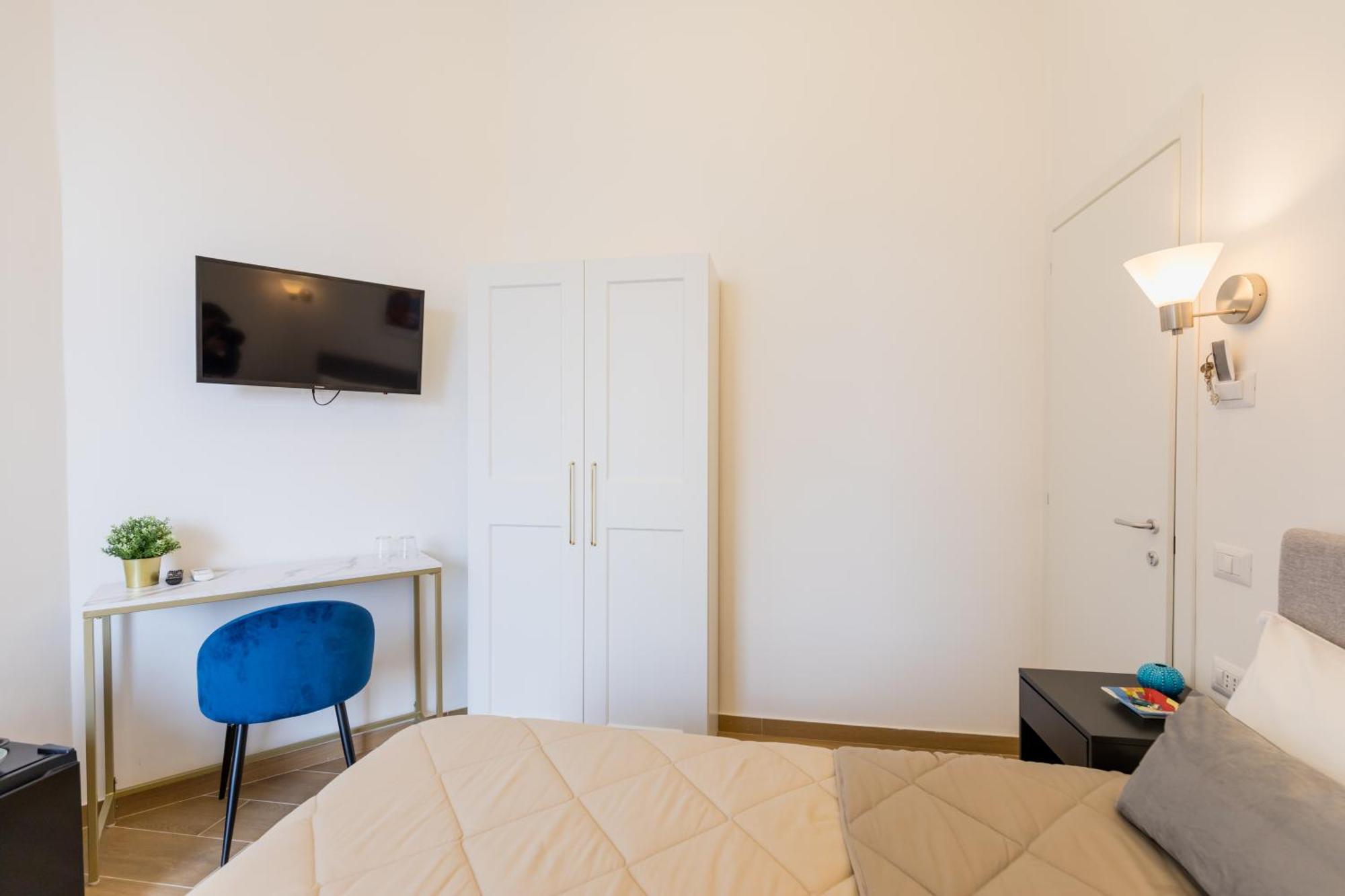Blu Parthenope Suites Naples Exterior photo