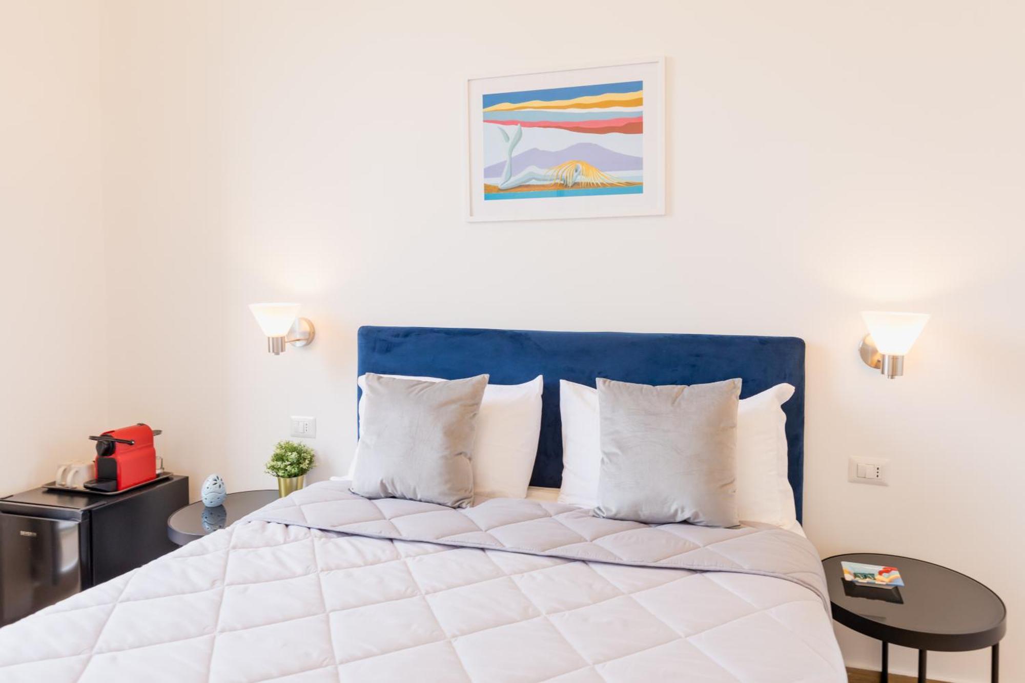 Blu Parthenope Suites Naples Exterior photo