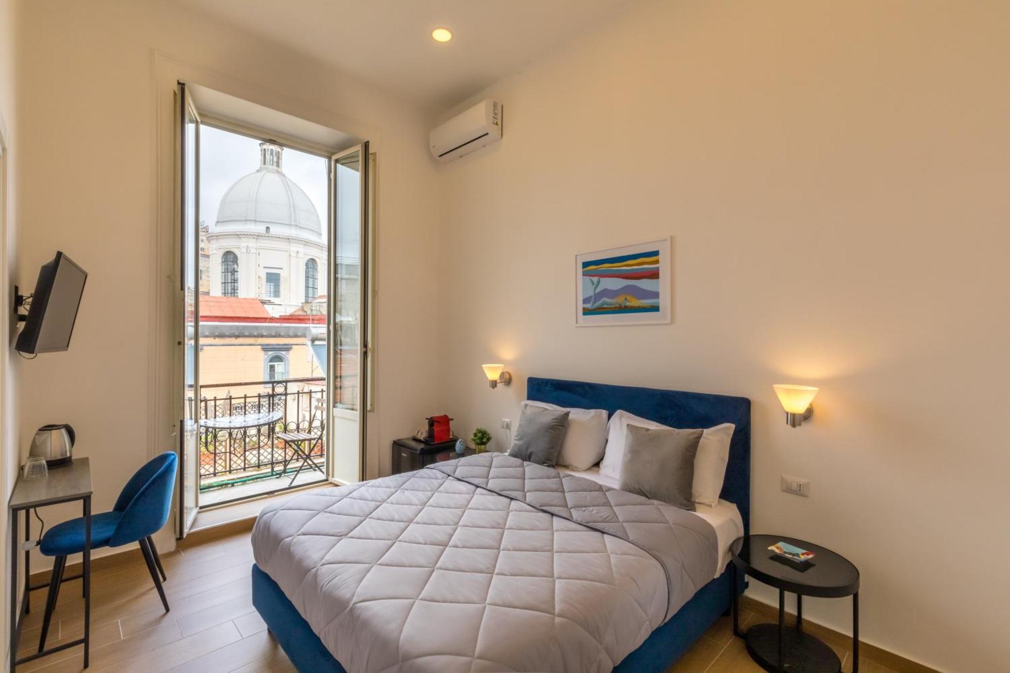Blu Parthenope Suites Naples Exterior photo